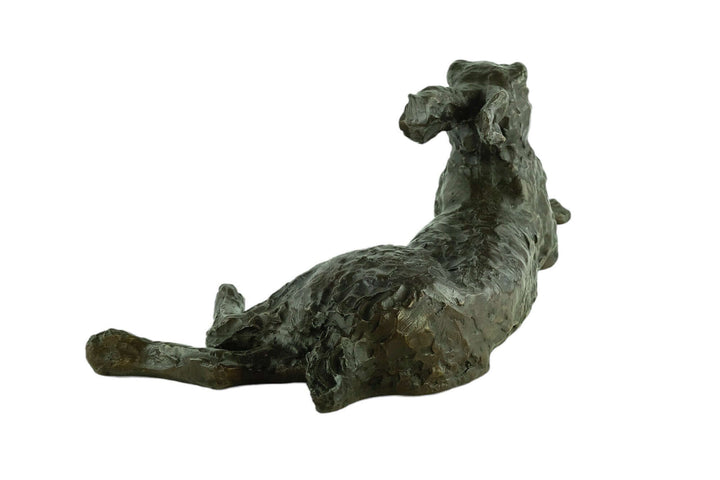 Bronze reclining hare sculpture, detailed animal art, warm brown patina, 22 x 29 x 63 cm, 10.2 kg, decorative piece.