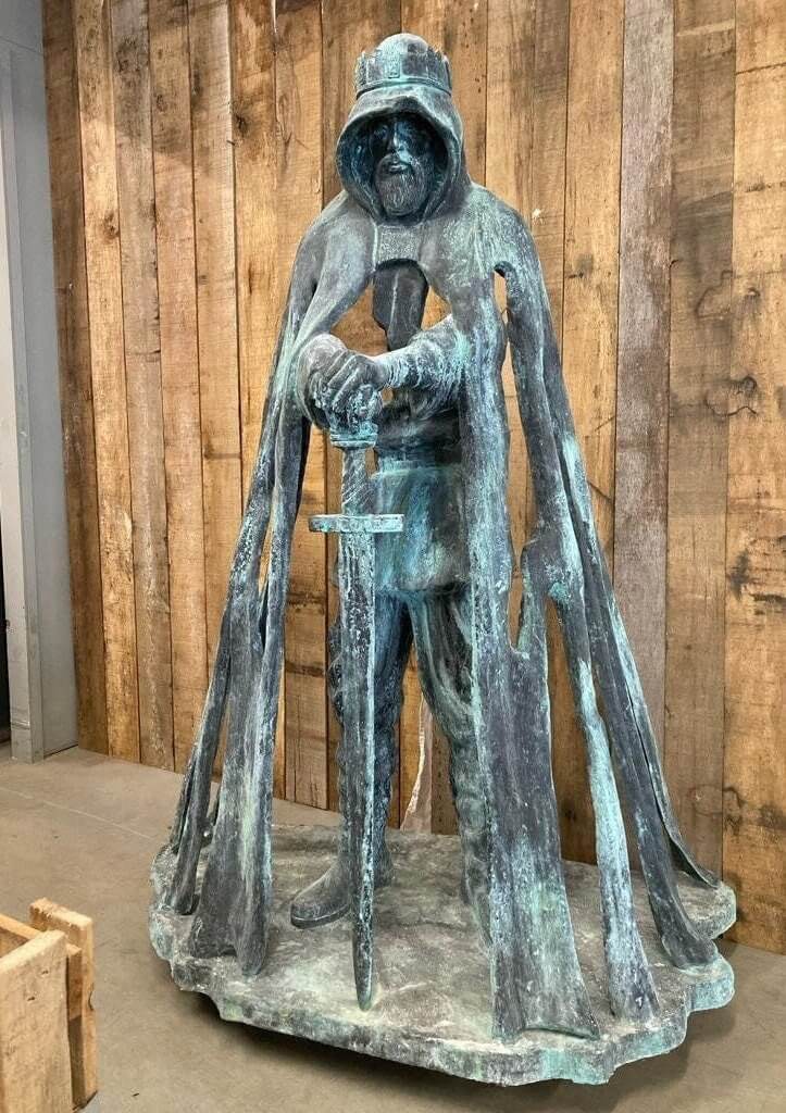 Life-size bronze sculpture of King Arthur, a striking outdoor statue inspired by Rubin Eynon's Gallos.